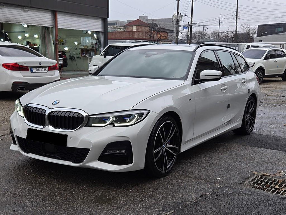 BMW 3-Series — photo 02