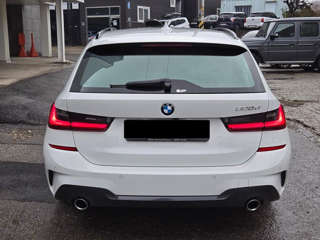 BMW 3-Series — photo 04