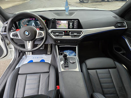 BMW 3-Series — photo 09