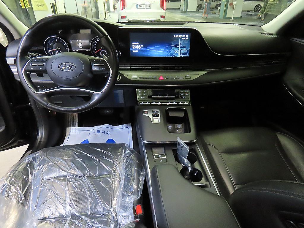 Hyundai Grandeur — photo 10