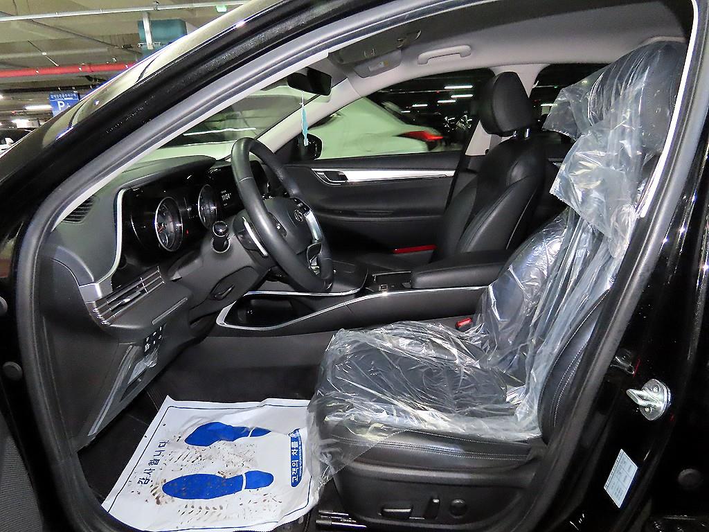 Hyundai Grandeur — photo 06
