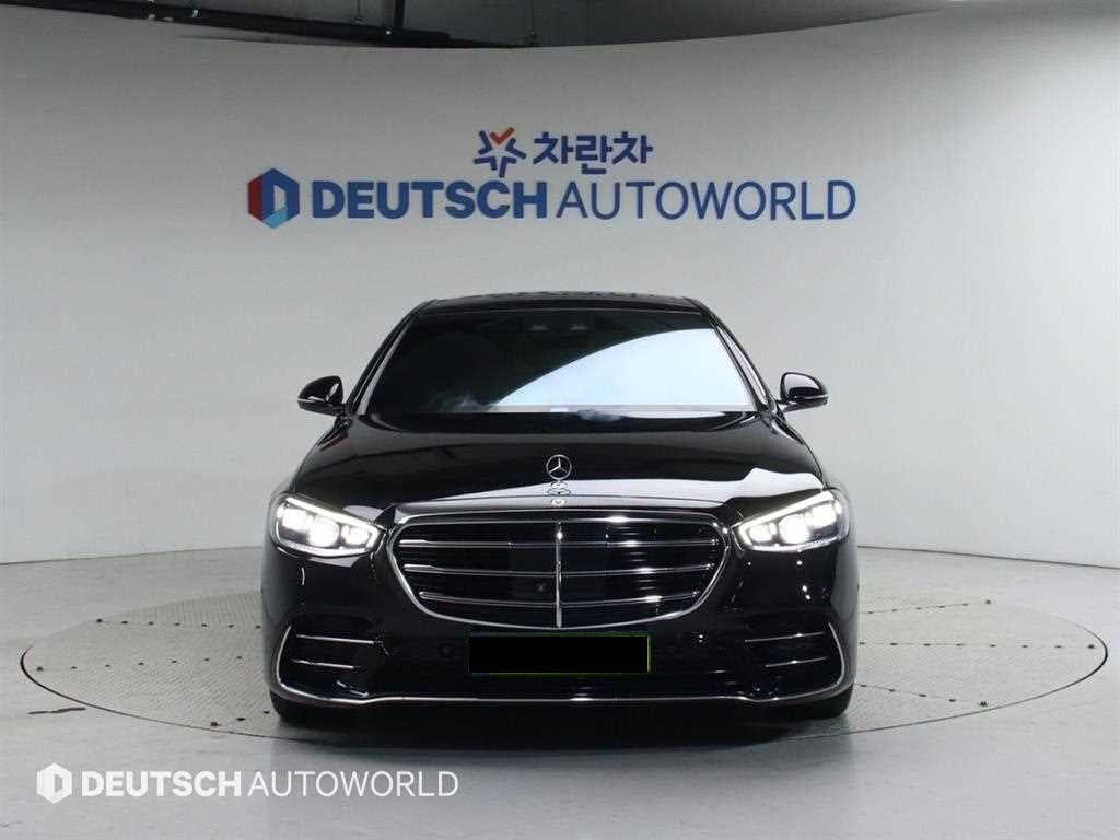 Mercedes-Benz S-Class — photo 03