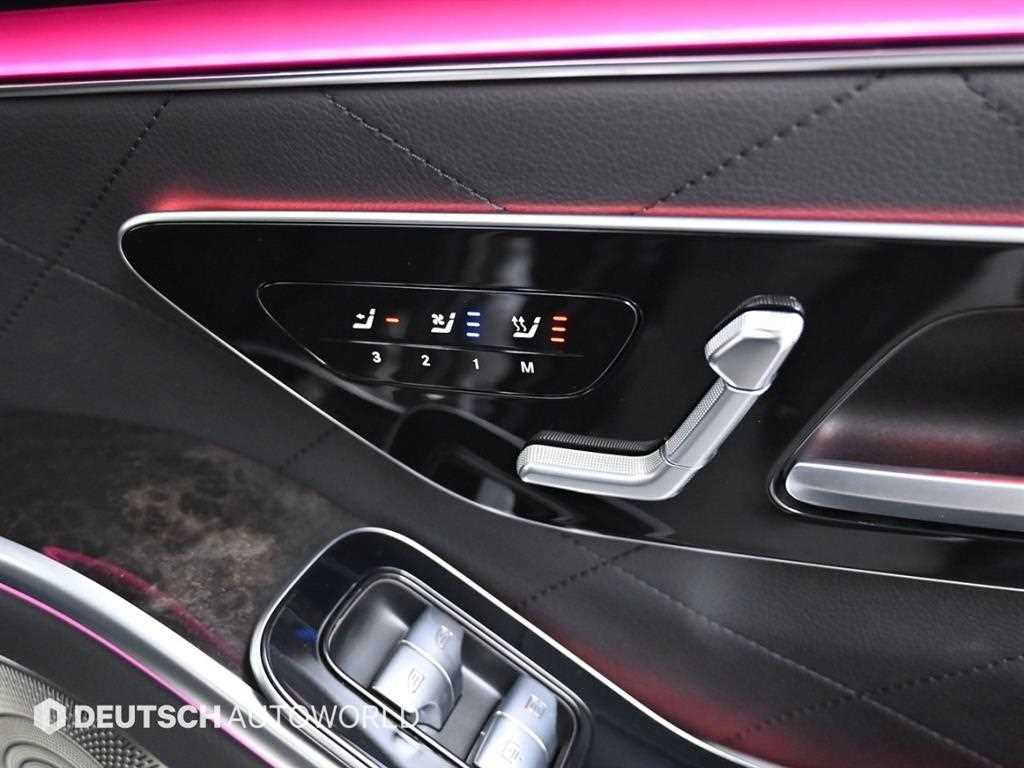 Mercedes-Benz S-Class — photo 16