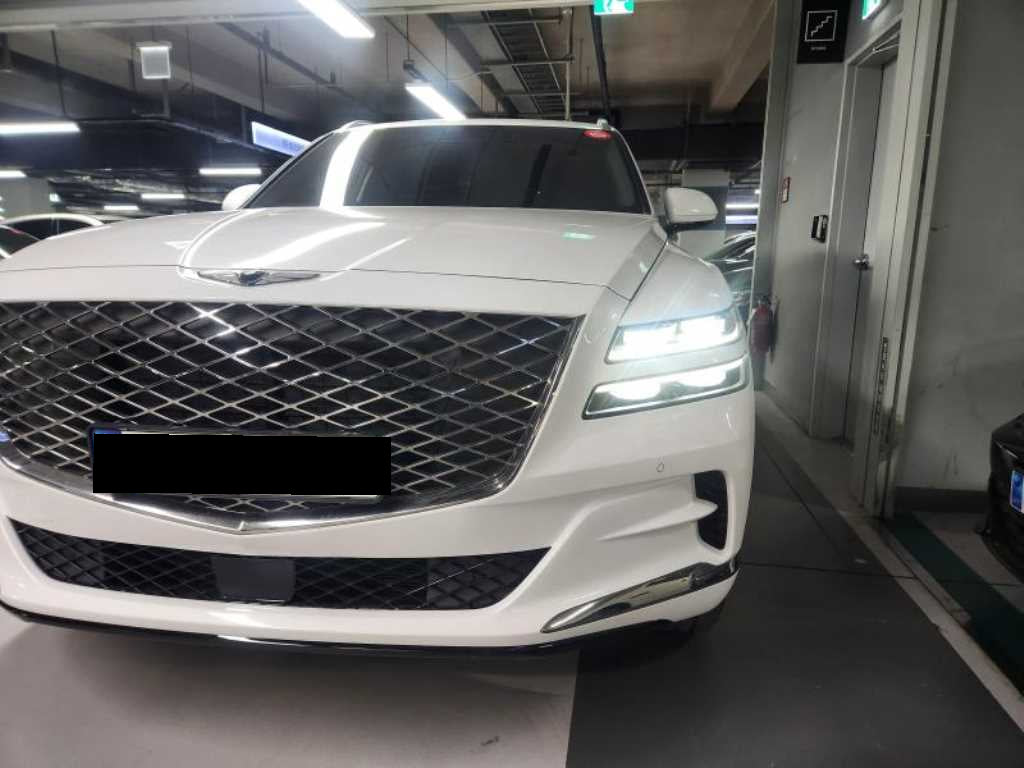 Genesis GV80 — photo 02