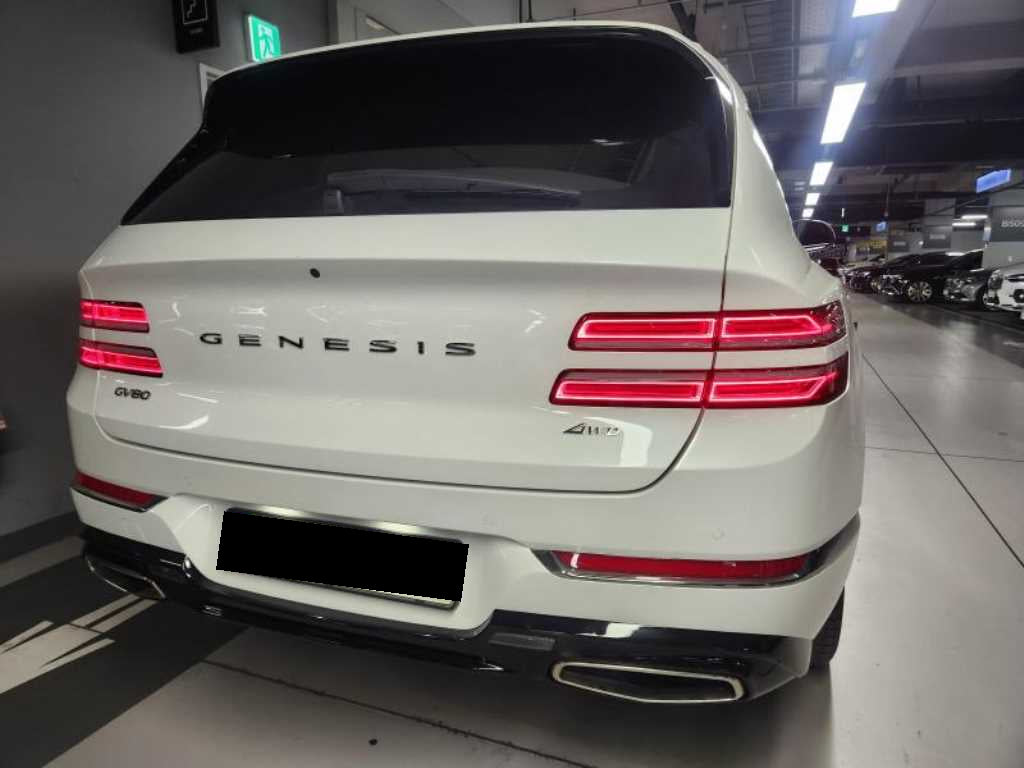 Genesis GV80 — photo 03