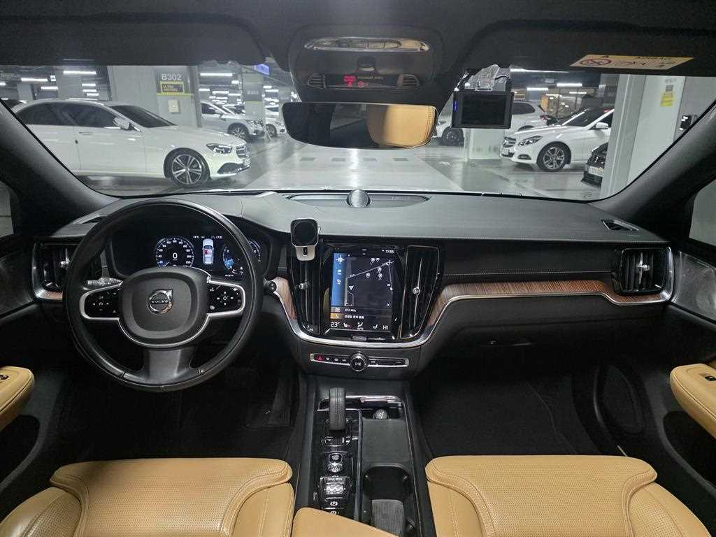 Volvo V60 — photo 06