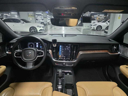 Volvo V60 — photo 06