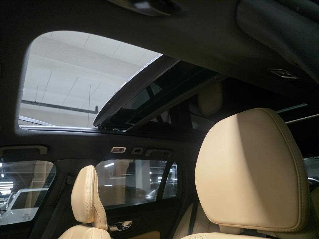 Volvo V60 — photo 13