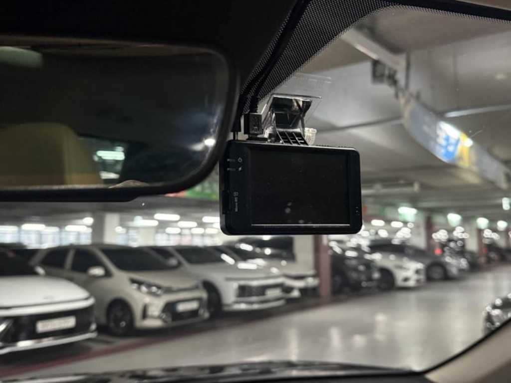Kia Carnival — photo 17