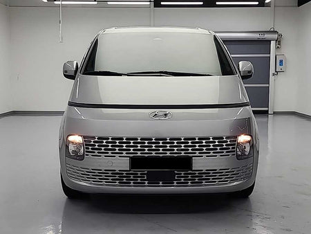 Hyundai Staria — photo 02