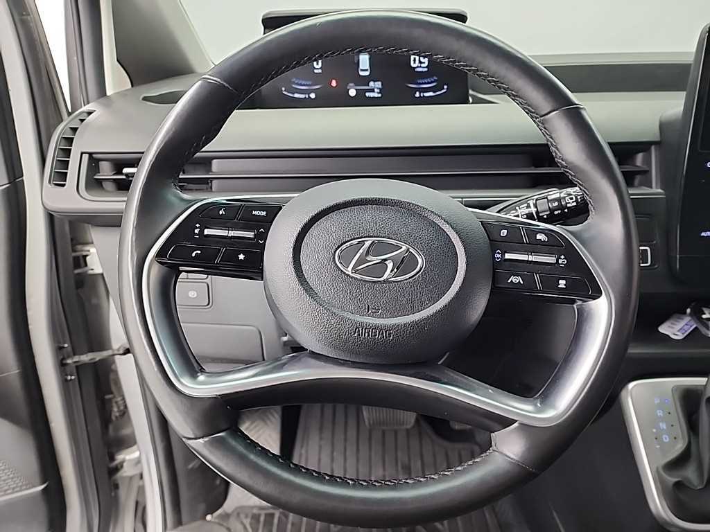 Hyundai Staria — photo 09