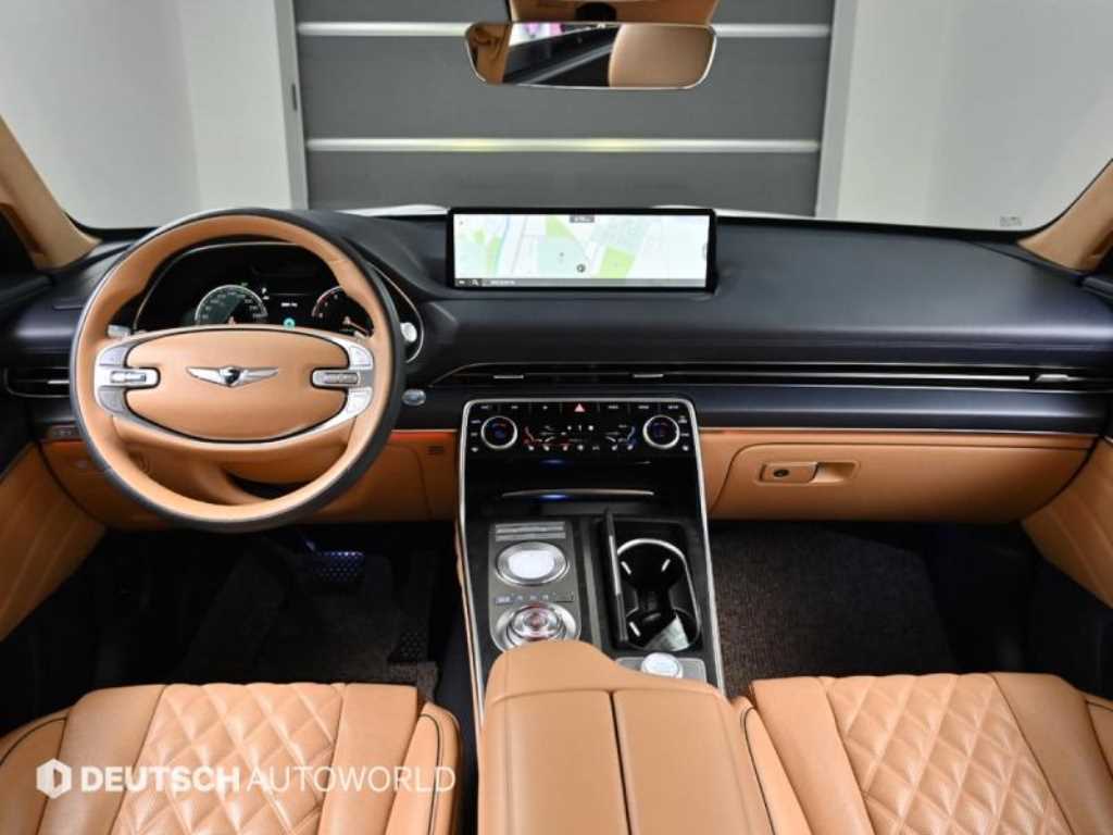 Genesis GV80 — photo 07