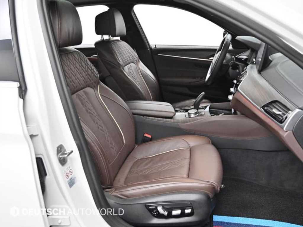 BMW 5-Series — photo 10