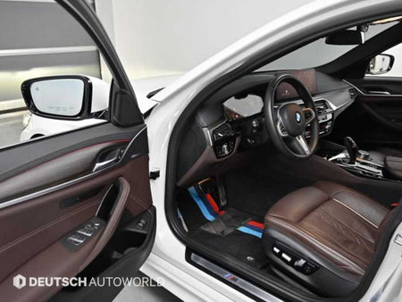 BMW 5-Series — photo 11