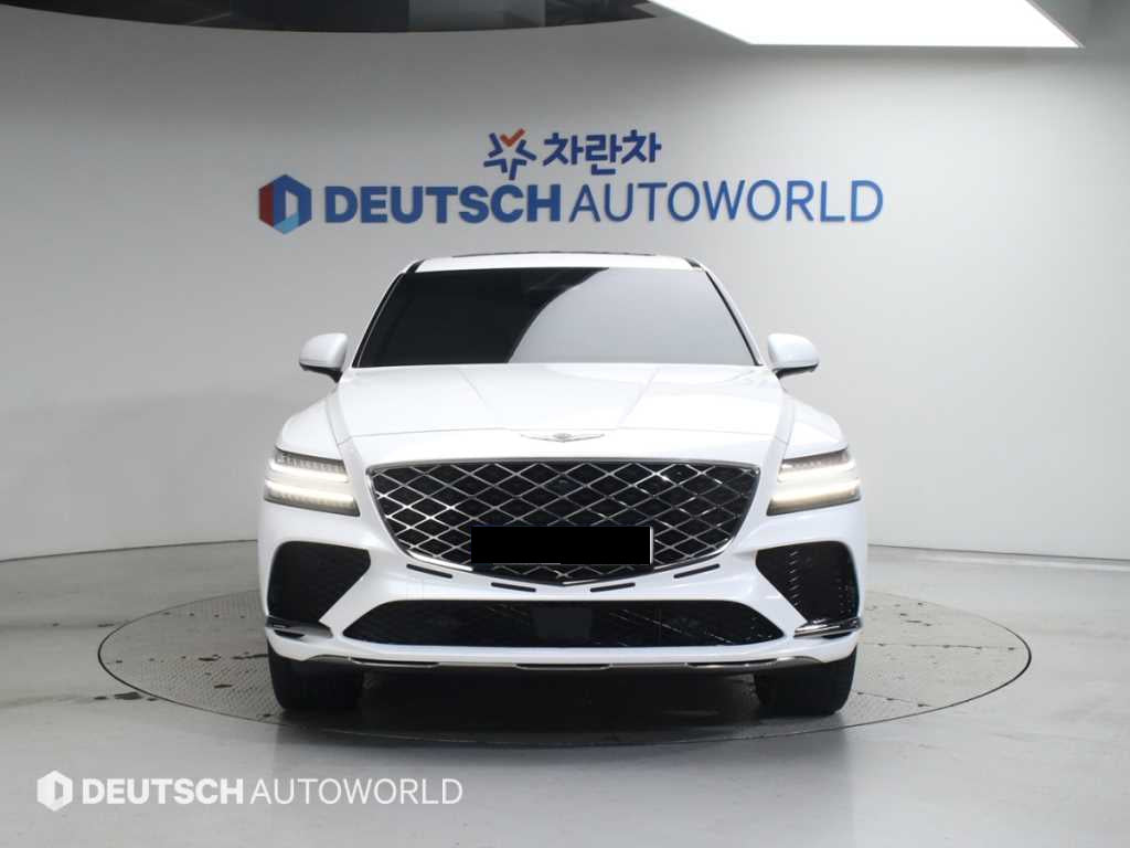 Genesis GV80 — photo 03