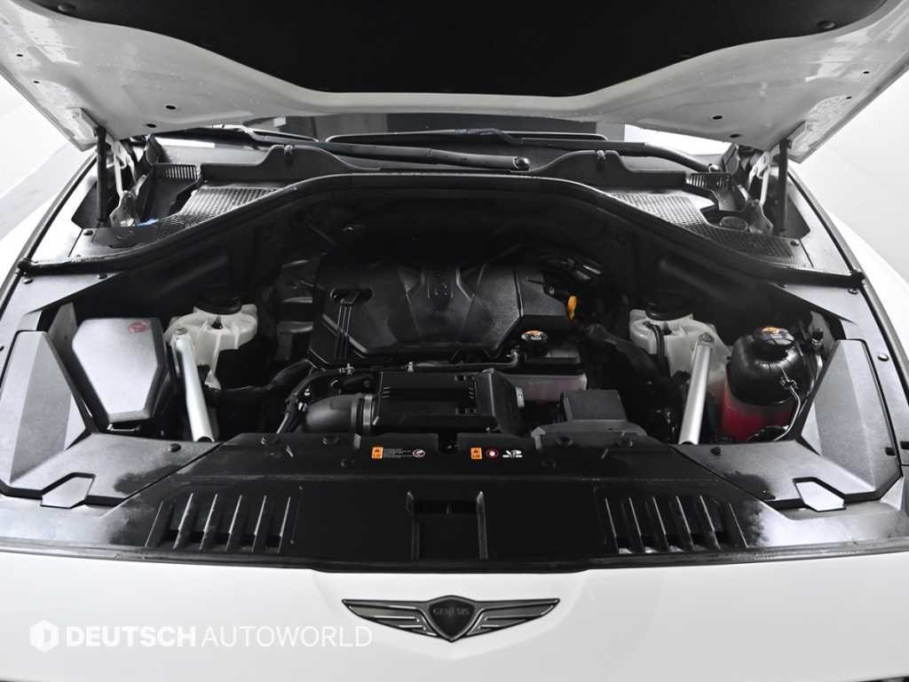 Genesis GV80 — photo 06