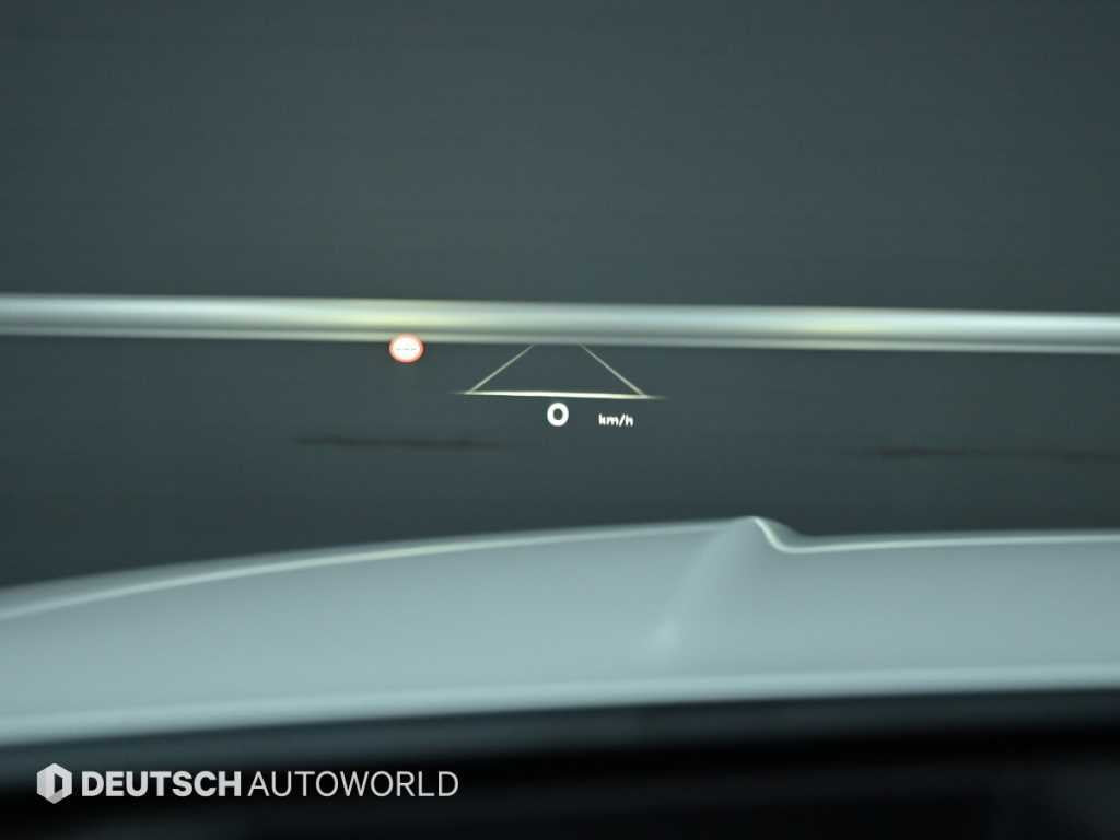 Genesis GV80 — photo 18