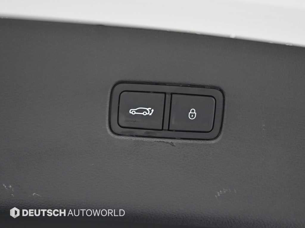Genesis GV80 — photo 20