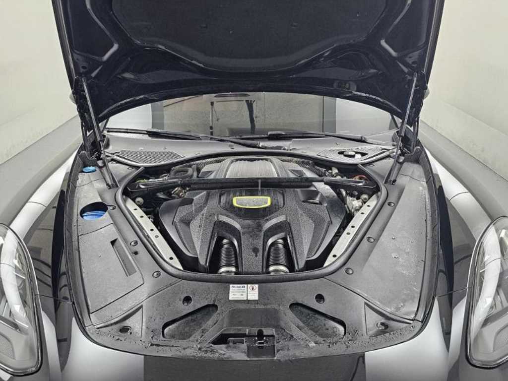 Porsche Panamera — photo 06