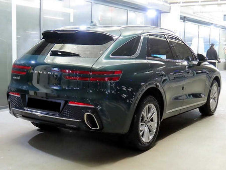 Genesis GV70 — photo 04