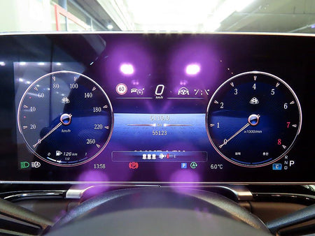 Mercedes-Benz S-Class — photo 09