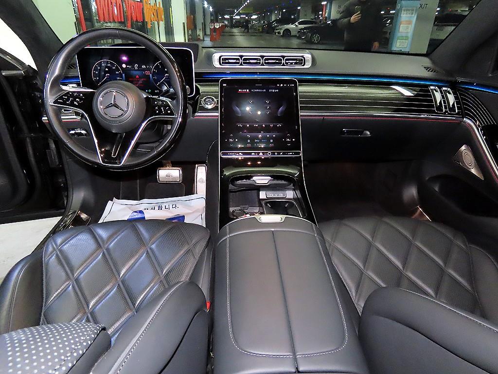 Mercedes-Benz S-Class — photo 10