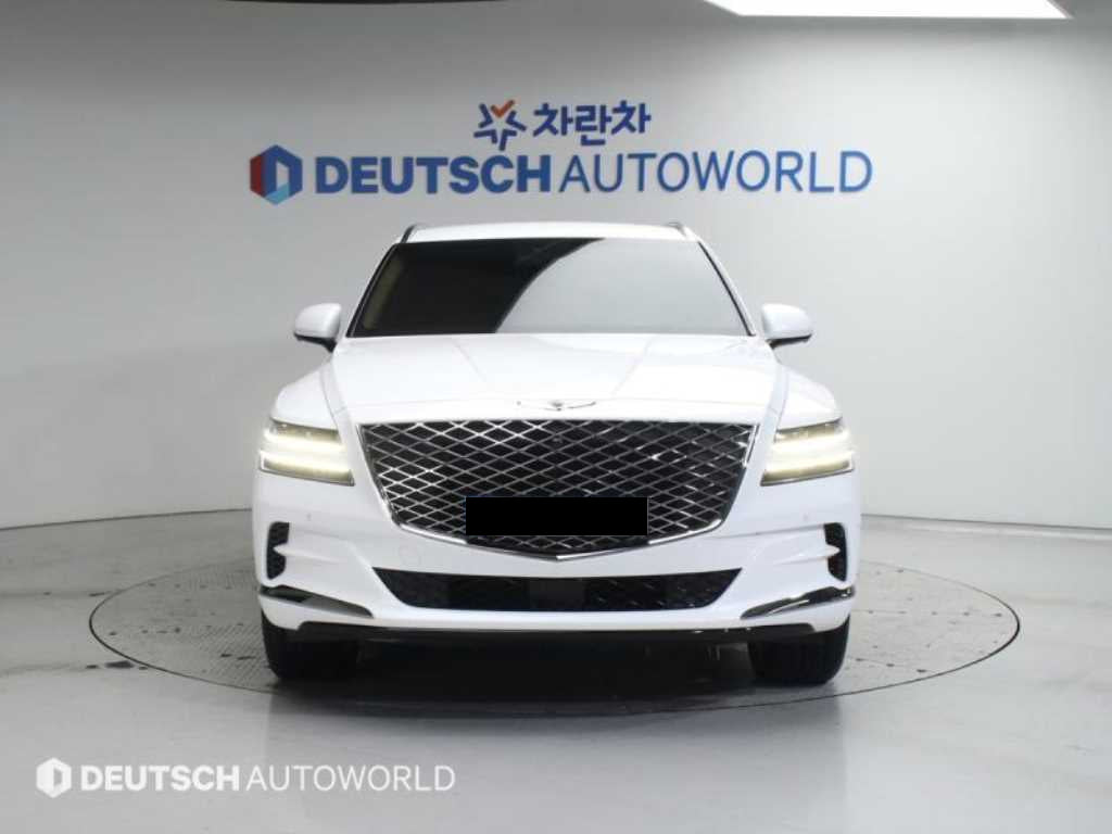 Genesis GV80 — photo 03