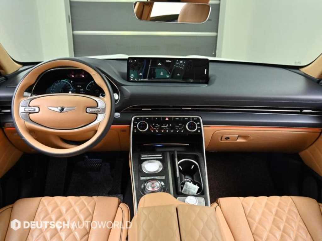Genesis GV80 — photo 07