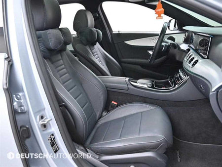Mercedes-Benz E-Class — photo 10