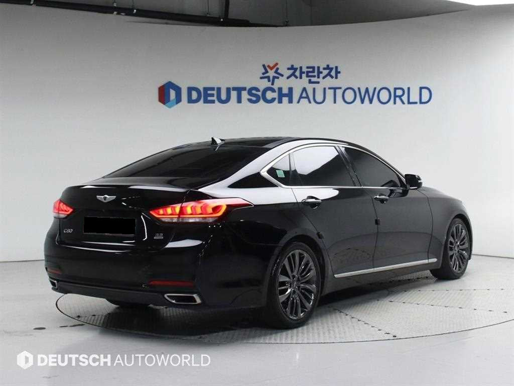 Hyundai Genesis — photo 03