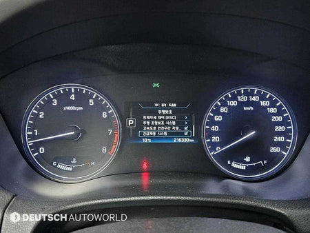 Hyundai Genesis — photo 08