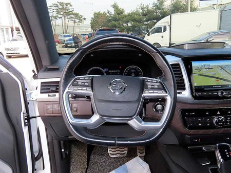 KGM Rexton — photo 08