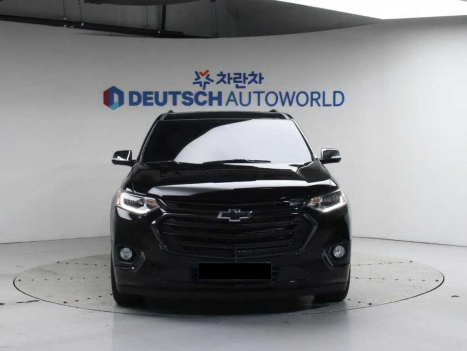 CHEVROLET Traverse — photo 01