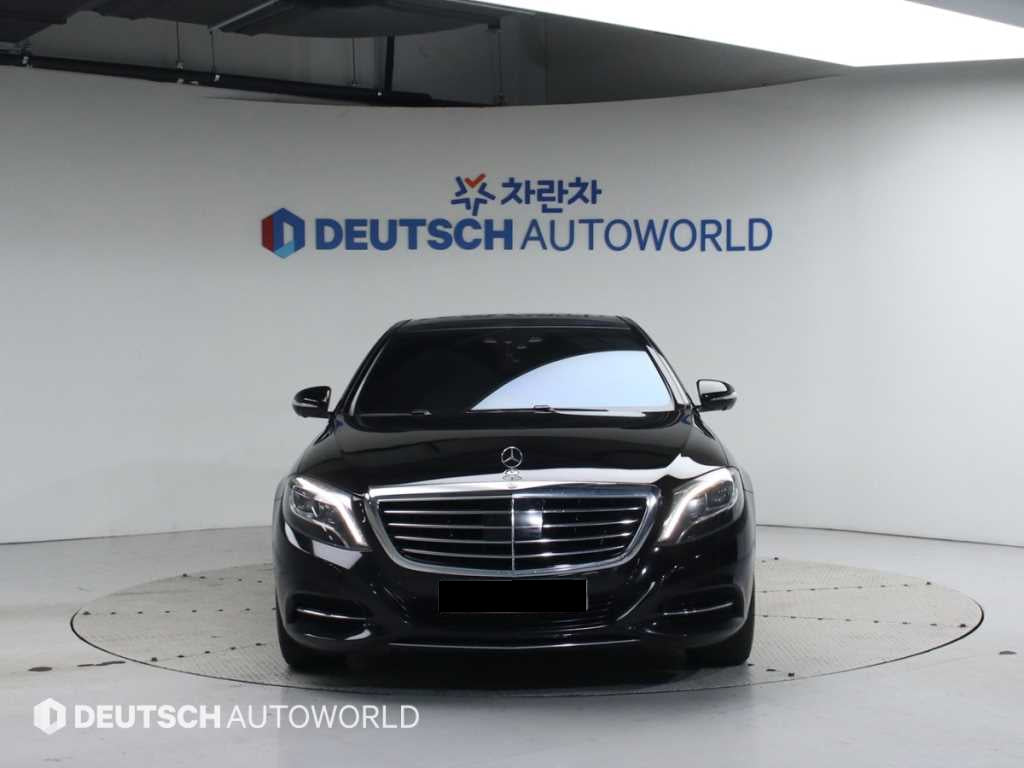 Mercedes-Benz S-Class — photo 03