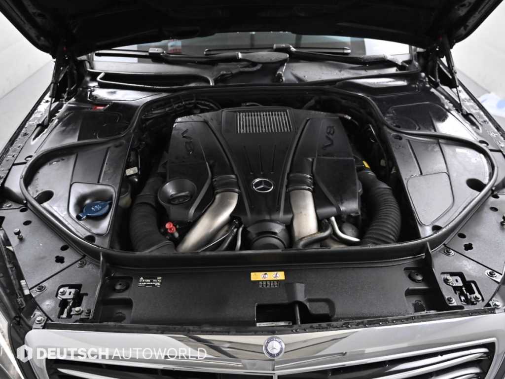 Mercedes-Benz S-Class — photo 06