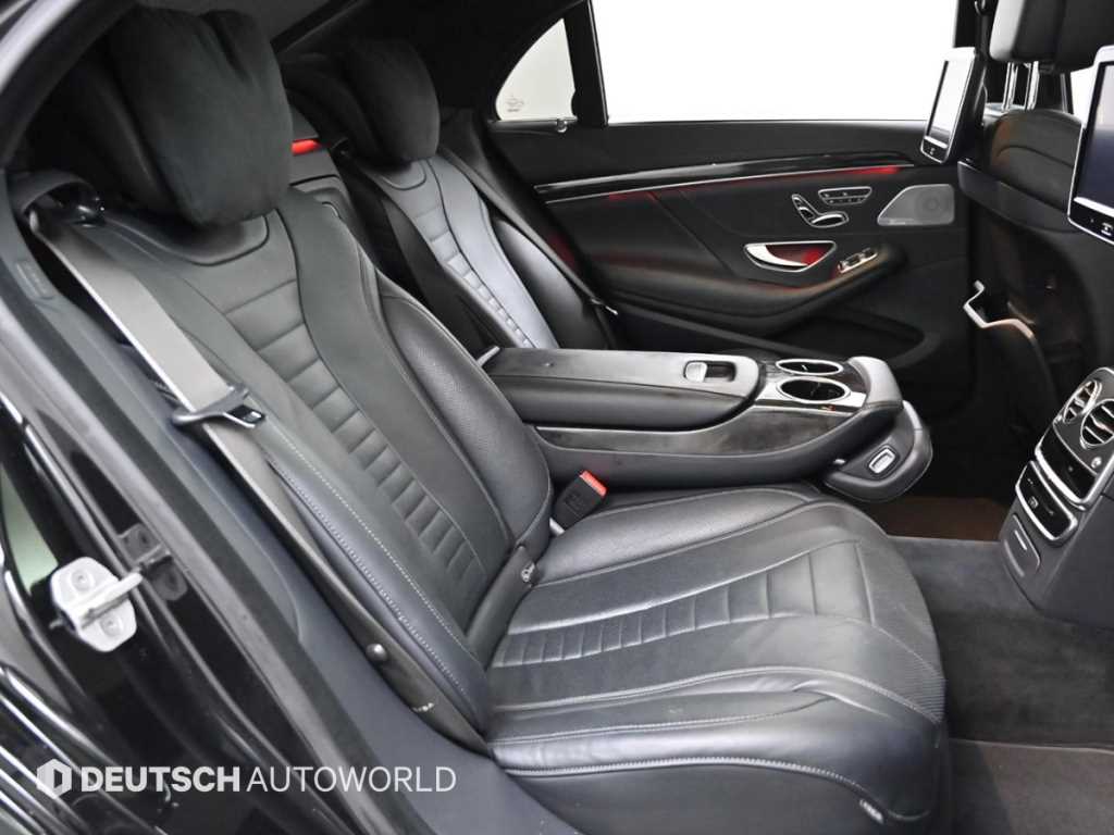 Mercedes-Benz S-Class — photo 12