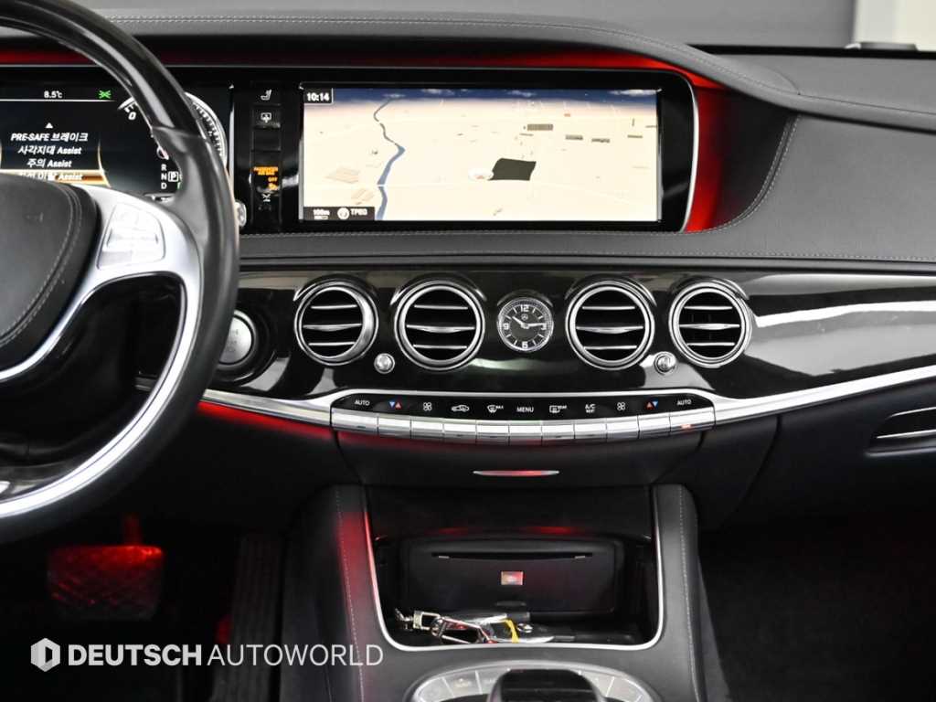 Mercedes-Benz S-Class — photo 14