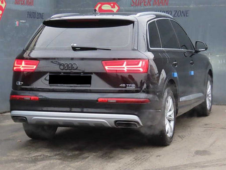 Audi Q7 — photo 03