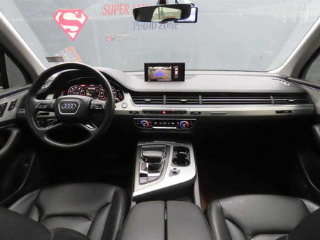 Audi Q7 — photo 07