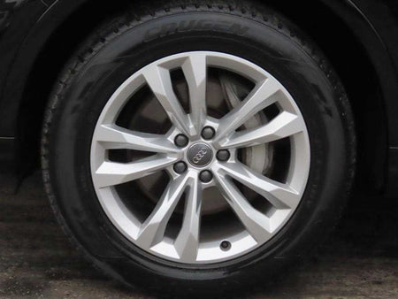 Audi Q7 — photo 20