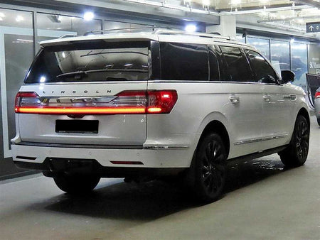 Lincoln Navigator — photo 04