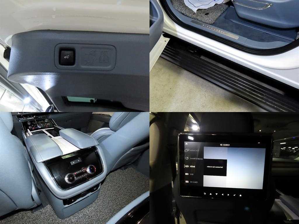 Lincoln Navigator — photo 18