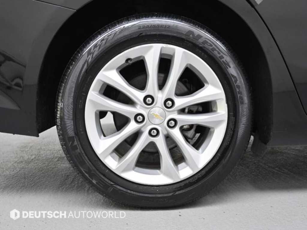 CHEVROLET Malibu — photo 05