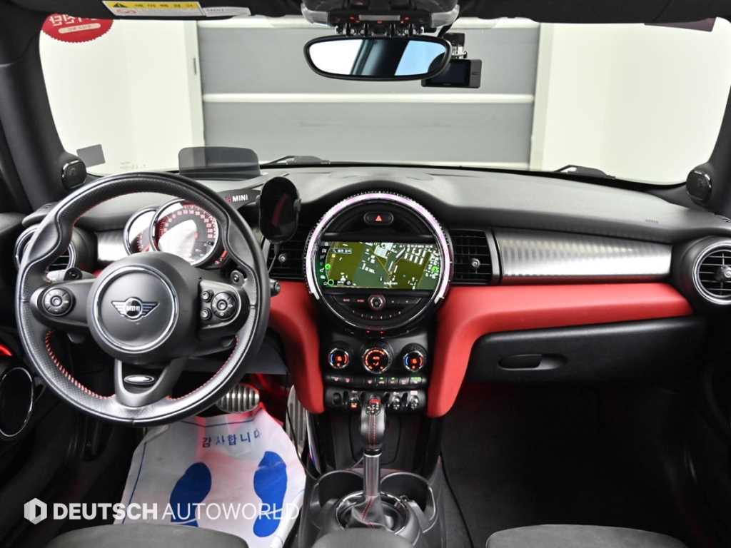 Mini Cooper — photo 07