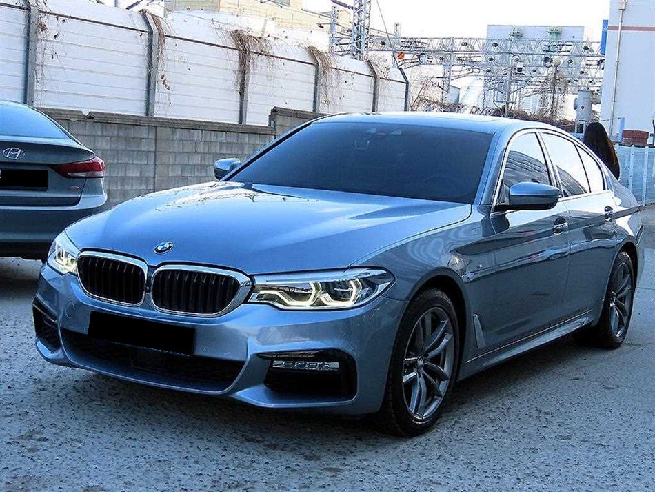 BMW 5-Series — photo 02