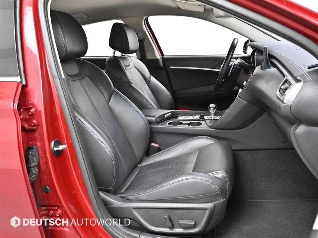 Genesis G70 — photo 10