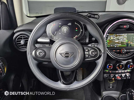 Mini Cooper — photo 13