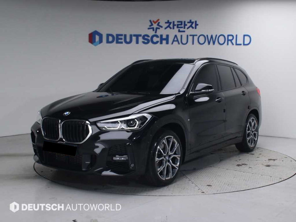 BMW X1 — photo 02
