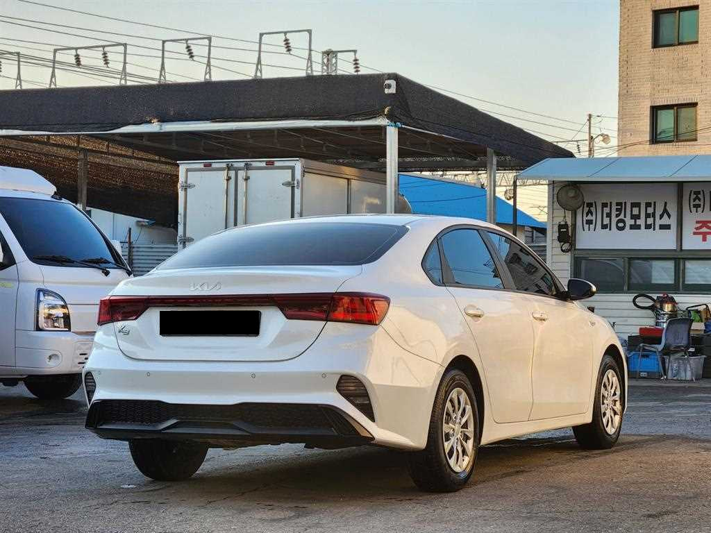 Kia K3 — photo 18
