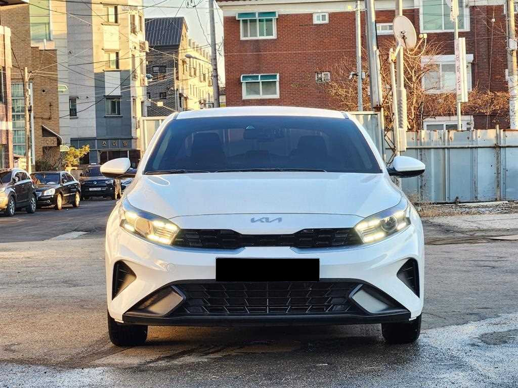 Kia K3 — photo 19